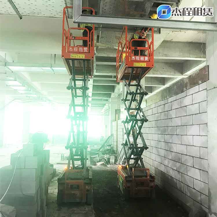 6米剪叉升降平台出租应用于厂房装修工程