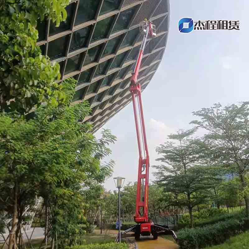 蜘蛛车出租于建筑物维护工程